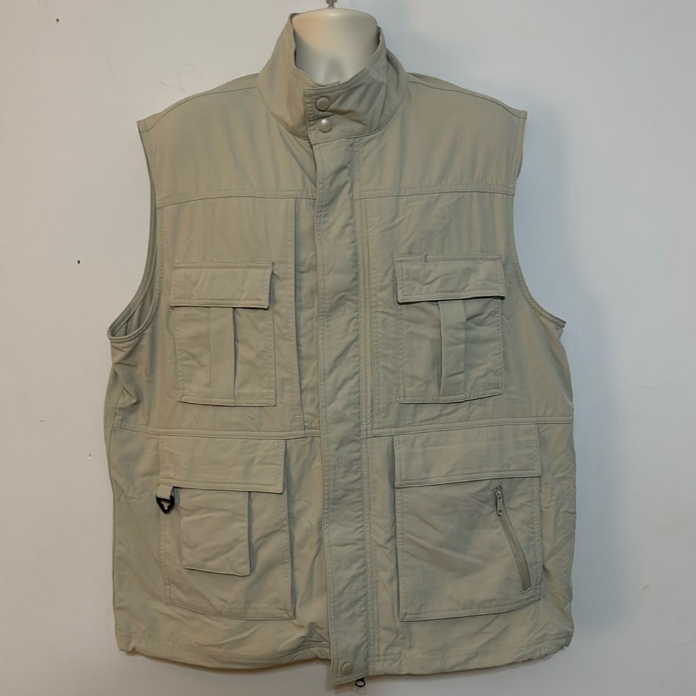 Travel Smith Men’s Vest Pockets Tan Safari Fishing
